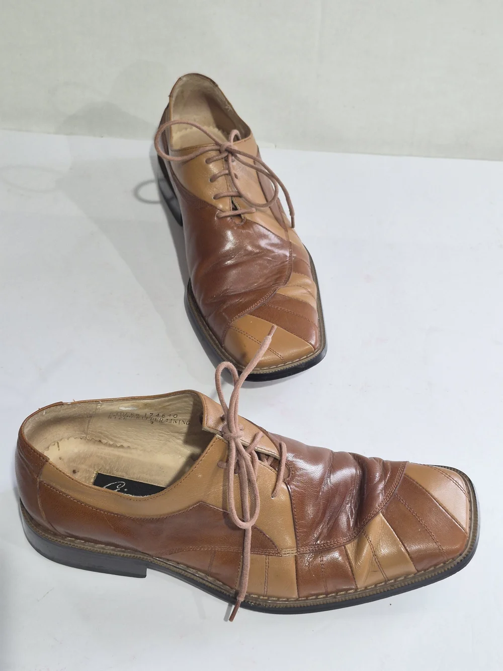 Giovanni Men's Two-Tone Brown Leather Lace-Up Dress Shoes Size 9